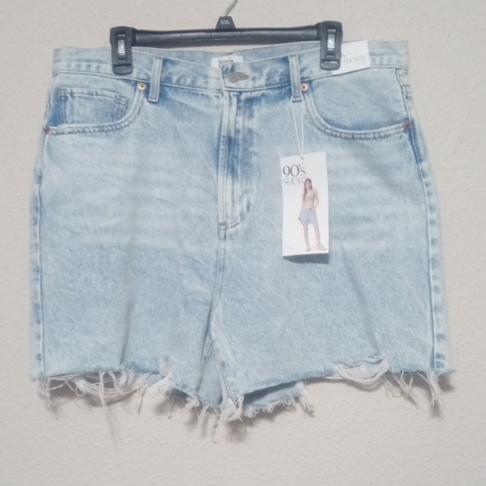 Light Blue Frayed Hem Jean Shorts